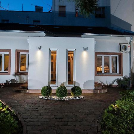 Green And Blue Garden Apartments Belgrade Extérieur photo